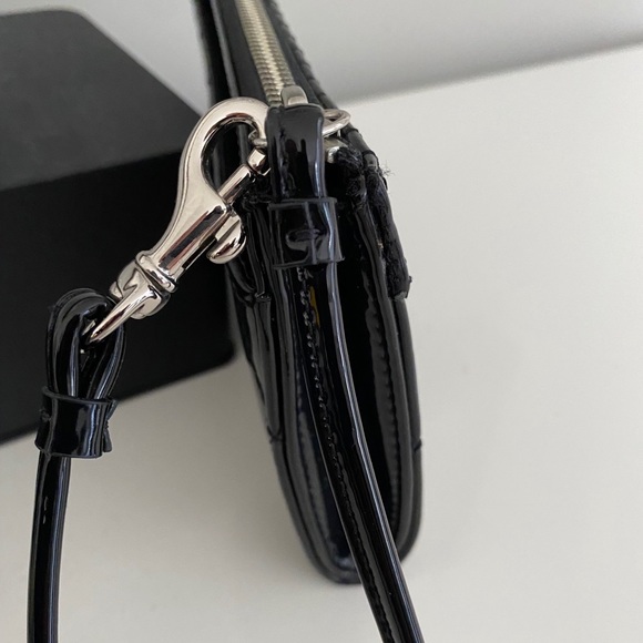 Coach Black Patent Leather Wristlet - Picture 6 of 6